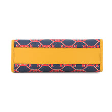 将图像加载到图库查看器中，GUCCI Children's Snail Tote Bag Navy/Red/Yellow605614 GG Supreme Leather
