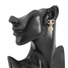 将图像加载到图库查看器中，CHANEL CC Logo Rhinestone Earring Champagne Gold Metal Rhinestone
