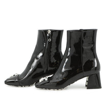 将图像加载到图库查看器中，LOUIS VUITTON LV x YK short boots Noir/White Patent Leather Plastic Infinity Dot Size 36
