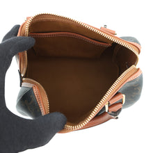 将图像加载到图库查看器中，CELINE Triomphe Boston 2-Way Handbag Tan197582 PVC Leather Size Small
