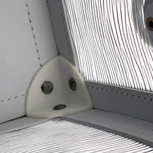 将图像加载到图库查看器中，LOUIS VUITTON Soft Trunk Epi Plage Shoulder Bag White/TransparentM55602 PVC Leather
