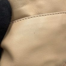 将图像加载到图库查看器中，Bottega Veneta INTRECCIATO Drawstring Bag Shoulder Bag Beige Leather
