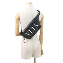 将图像加载到图库查看器中，Valentino Garavani VLTN Logo Crossbody Bag BlackVY2B0A10WJW Leather
