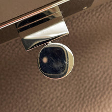 Load image into Gallery viewer, HERMES 24/24 Sac Van Quatre Etoupe Togo Leather Swift Leather Size 29
