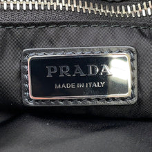将图像加载到图库查看器中，PRADA Re-Nylon Padded Print Quilted Tote Bag Gray2VG082 Nylon
