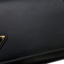 将图像加载到图库查看器中，PRADA Wallet with Shoulder Strap Black1MT027 Leather
