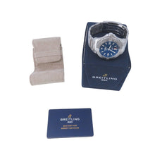 Load image into Gallery viewer, BREITLING Avenger Automatic 43 W43mm Stainless Steel Blue DialA17318
