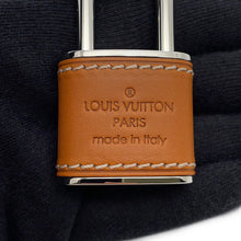 将图像加载到图库查看器中，LOUIS VUITTON Travel Padlock Key Ring BrownM67928 Metal Leather
