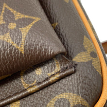 Load image into Gallery viewer, LOUIS VUITTON Viva Cite RedM51163 Monogram Size GM
