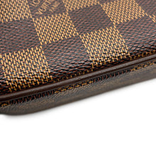 Load image into Gallery viewer, LOUIS VUITTON Ravello RedN60007 Damier Ebene Canvas Size PM
