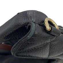 将图像加载到图库查看器中，CHANEL Matelasse iPhone Case for 14pro BlackAP3553 Caviar Leather
