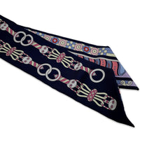 将图像加载到图库查看器中，HERMES Twilly Harnais en Rosace Harness Rose Window Marine/Rose/Jaune Silk100%
