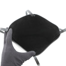 Load image into Gallery viewer, CELINE Triomphe bucket bag Black118293 Calf Leather Size Small
