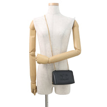 将图像加载到图库查看器中，CELINE Cuir Triomphe Chain Clutch Black10E383DR8 Smooth Calf Leather
