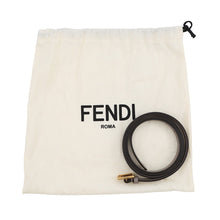 将图像加载到图库查看器中，FENDI C'mon Shoulder Bag Greige8BS082 Leather Size Small
