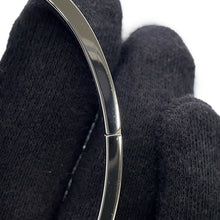 将图像加载到图库查看器中，HERMES Clic crack Size PM White Metal
