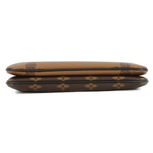Load image into Gallery viewer, LOUIS VUITTON Pochette double zip NoirM69203 Monogram Monogram / Giant Reverse
