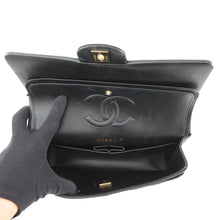 将图像加载到图库查看器中，CHANEL Matelasse W Flap Chain Shoulder 24 Year Cruise BlackA01112 Lambskin Size 25
