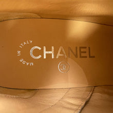 将图像加载到图库查看器中，CHANEL CC Logo short boots BlackG34203 Patent Leather Leather Size 37.5C
