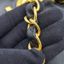 将图像加载到图库查看器中，CHANEL Chevron Flap ChainShoulder Bag Black Caviar Leather
