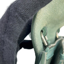 将图像加载到图库查看器中，CELINE Belt bag Green189003 Leather Size Nano
