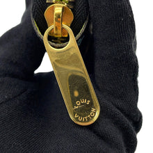 Load image into Gallery viewer, LOUIS VUITTON LV × TM Zippy Wallet Noir/PistacheM60244 Monogram・Multicolor
