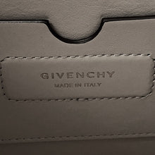 将图像加载到图库查看器中，Givenchy Antigona 2wayBag Gray Leather
