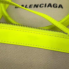 将图像加载到图库查看器中，BALENCIAGA Navy Kabas Yellow/Beige/Black390346 Canvas Size XS
