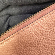 将图像加载到图库查看器中，GUCCI Animalier Clutch Bag Bee Pink/Brown460187 Leather
