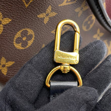 Load image into Gallery viewer, LOUIS VUITTON V Tote BordeauxM43949 Monogram Size MM
