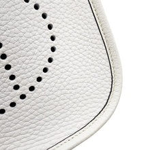 Load image into Gallery viewer, HERMES Evelyne New White Taurillon Clemence Size TPM
