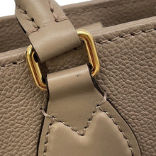 Load image into Gallery viewer, LOUIS VUITTON Onthego TourterelleM45607 Monogram Empreinte Leather Size MM
