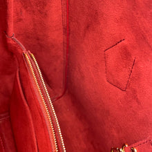 将图像加载到图库查看器中，LOUIS VUITTON Kimono CeriseM40459 Monogram Size MM
