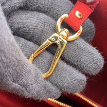 将图像加载到图库查看器中，LOUIS VUITTON Kimono CeriseM40459 Monogram Size MM
