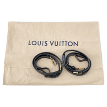 Load image into Gallery viewer, LOUIS VUITTON Montsouris NM RedM45516 Monogram colored leather Size BB
