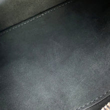 将图像加载到图库查看器中，Valentino Garavani Full logo Shoulder Bag Black/White Leather
