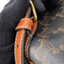 将图像加载到图库查看器中，CELINE Triomphe Falco Backpack Tan197662 PVC Leather Size Mini
