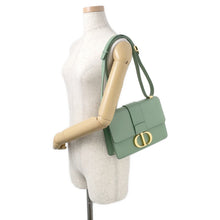 将图像加载到图库查看器中，Dior 30 Montaigne Montaigne Shoulder Bag GreenM9203UMOS Box Calf LeatherLeather
