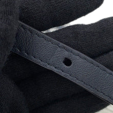 将图像加载到图库查看器中，Dior Vibe Shoulder Bag White/Navy Leather
