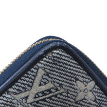 Load image into Gallery viewer, LOUIS VUITTON Zippy Wallet NavyM82468 Monogram・Jacquard
