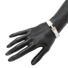 将图像加载到图库查看器中，HERMES Clic Crack ClicH Size PM White/Silver Metal Enamel
