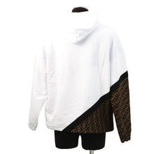 Load image into Gallery viewer, FENDI FF switching hoodie Size S White/BrownFAF681 Cotton 86% Polyester 14%
