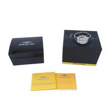 将图像加载到图库查看器中，BREITLING Chrono cockpit W38mm Stainless Steel White DialA13358
