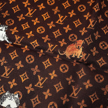 Load image into Gallery viewer, LOUIS VUITTON Carre・Catogram Size 90 Brown/OrangeMP2266 Silk100%
