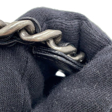 将图像加载到图库查看器中，CHANEL Round ChainShoulder Bag BlackAP0945 Lambskin
