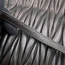 Load image into Gallery viewer, MIUMIU Matelasse 2WAY Clutch Bag BlackRP0385 Leather
