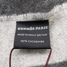 Load image into Gallery viewer, HERMES Scarf《Sangle a Boucle》 Antogracito/Gris Clair Cashmere100%
