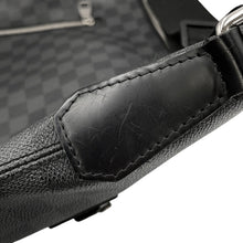Load image into Gallery viewer, LOUIS VUITTON Mick NoirN41105 Damier Graphite Size GM
