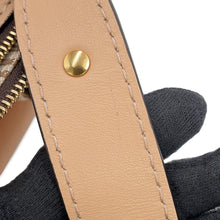 将图像加载到图库查看器中，Chloe Dahlia 2WAY Handbag BeigeCHC20US361C62 Leather Size Small

