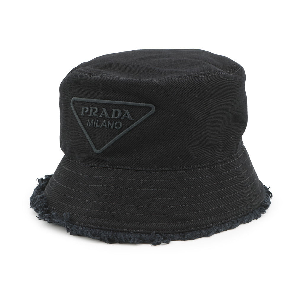 Hat / Cap– 标记为“PRADA”– GALLERY RARE Global Online Store